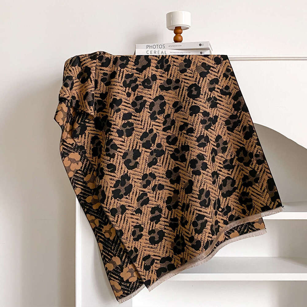 Autumn Winter New Long Scarf Leopard Print Tassel Double-Sided Air-Conditioned Room Warm Thickened Outer Shawl b5d