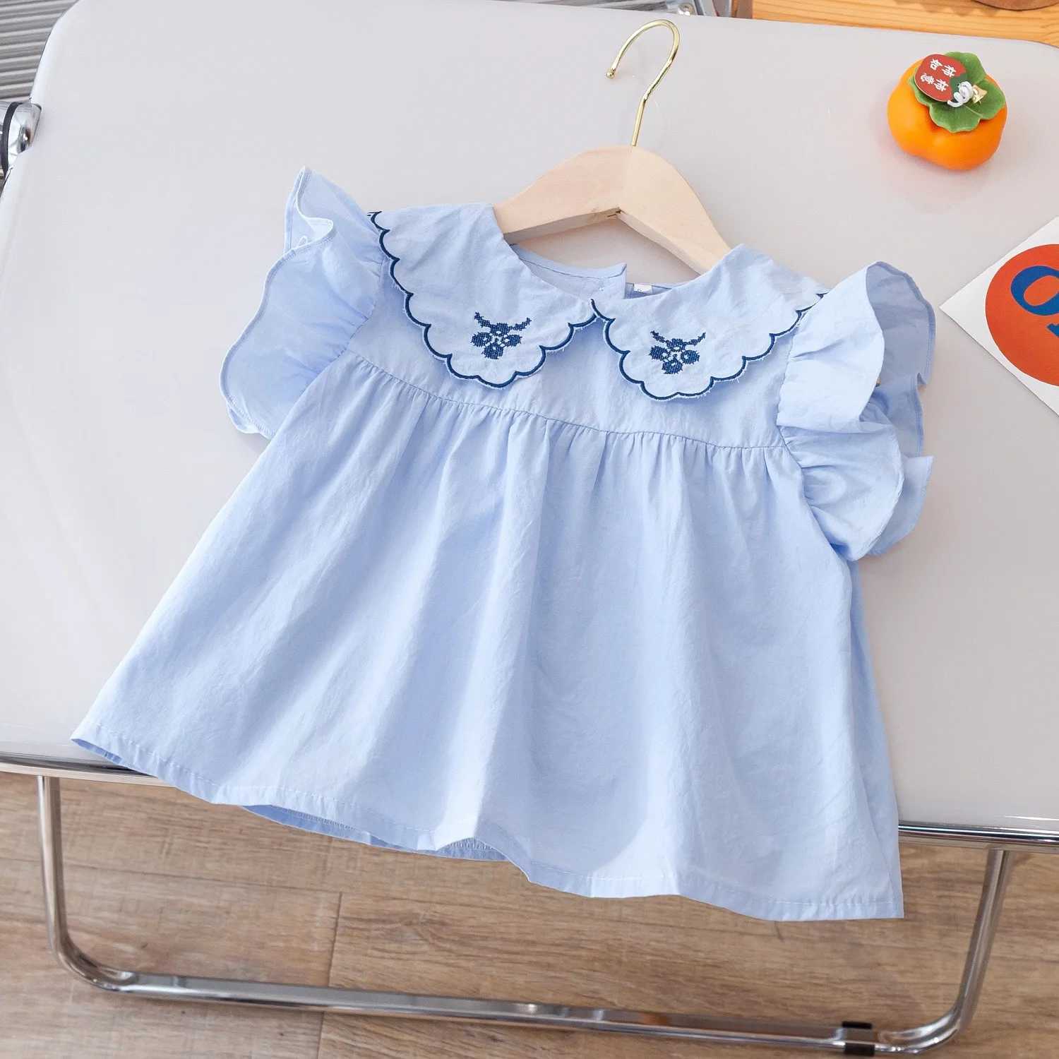Girls ShortSleeved Tops Summer New Middle and Small Children Loose Version of Doll Dress Shirt Baby Solid Colour Clothes C251007