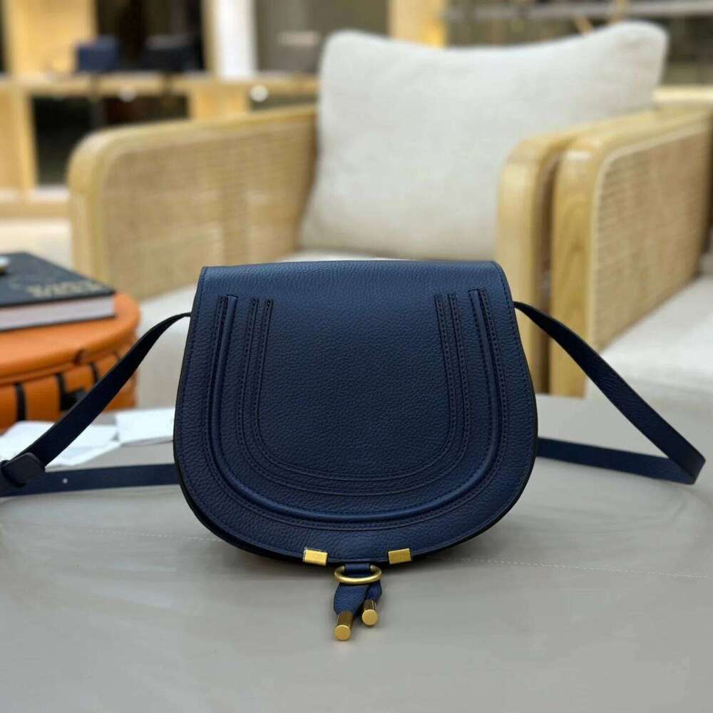 Best Seller 12A Classic Genuine Leather Saddle Vintage Cowhide Crossbody Shoulder Bag Large Capacity Casual Handbag High Quality