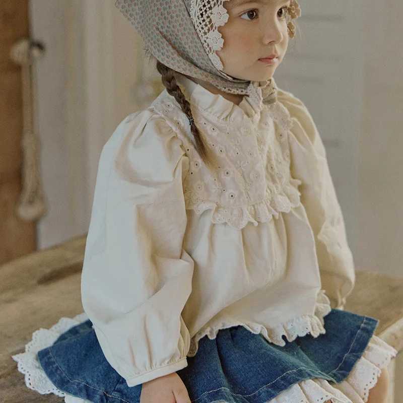 2025 Autumn New Korean Children and Girls Cotton Lace Court Style Longsleeved Shirt Fahsion Casual Baby C2510071