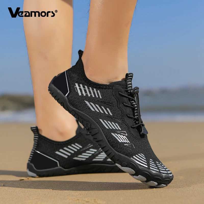 Barefoot Seaside Aqua Shoes Men Breathable Water Sports Shoes Womens Quick Dry Wading Sneakers Seaside Walking Surfing Nonslip J251007