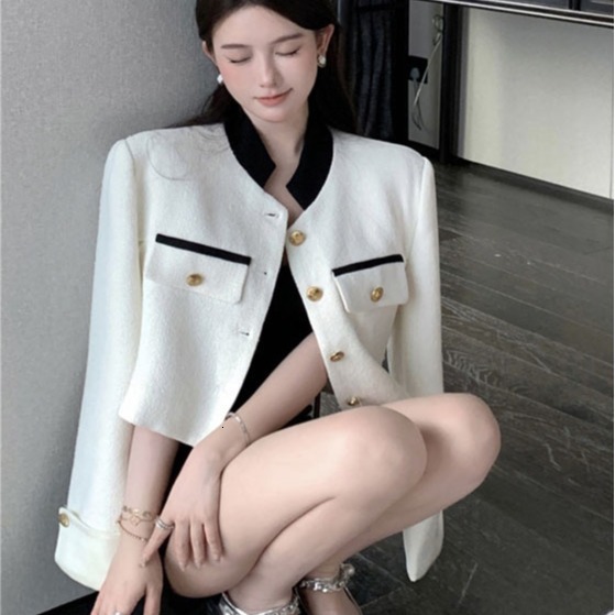 2025 Color blocked Social Fashion Spring and Autumn New Designer Jacket Design Coarse Wool Short Coat High end Patch fashion Top Winter Luxury