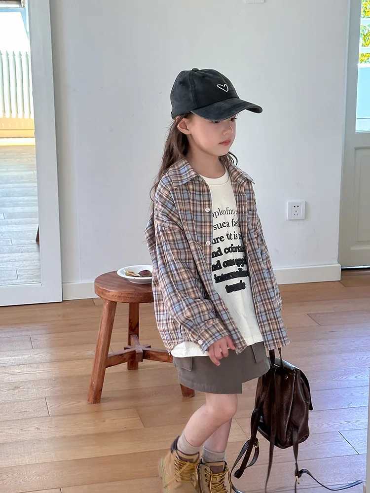 Girls Korean Casual Loose Plaid Shirt Autumn Children Thin Coat Polished Plaid Shirt Basics Simple Classic Casual Shirt C251007