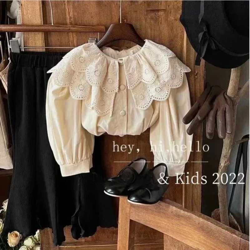 Spring and Autumn Girls Retro Foreigner Lace Shirt Childrens 2024 Fashion Solid Color Long Sleeve Top Baby Shirt C251007