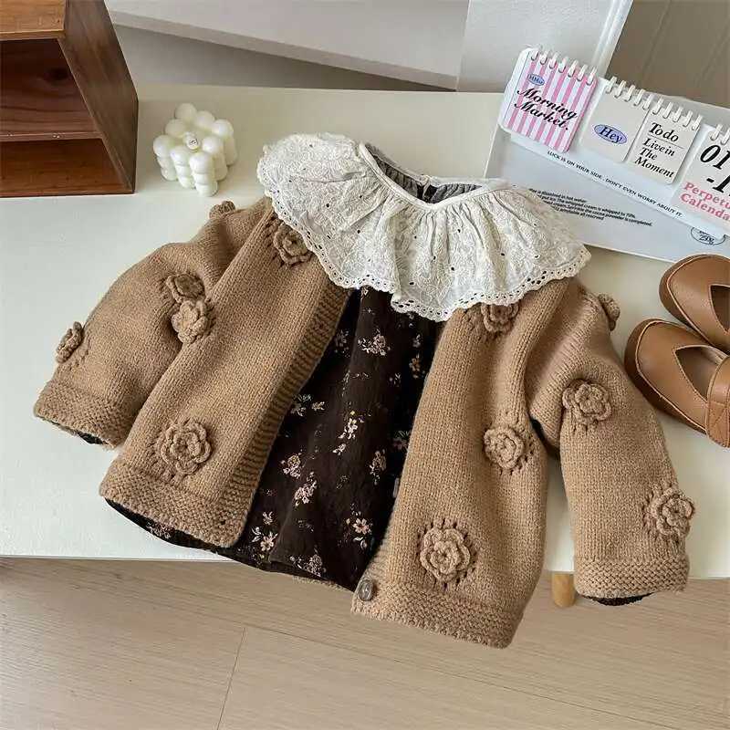 2025 Autumn New Childrens Clothing Korean Edition Loose Lace Doll Collar Long Sleeve Floral Blouse for Girls C251007