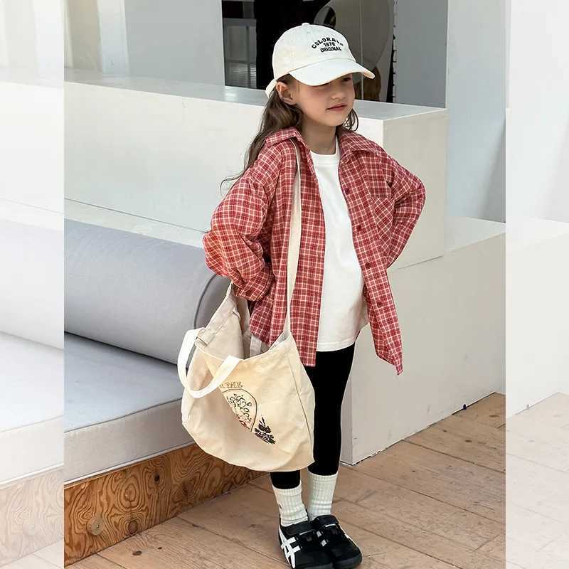 Childrens Clothing Childrens Versatile Lapel Shirt 2024 Autumn Outfit Girls Korean Style Casual Plaid Shirt Thin Jacket C251007
