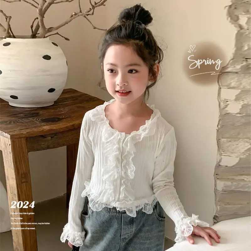 Interior Top Lace Small Shirt Blouses Tops White TShirt Fashionable Western 2025 New Children Treasure Korean Spring Autumn C251007