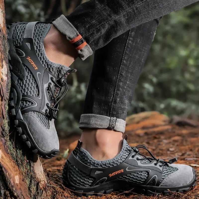 Autumn New Breathable Waterproof Walking Shoes Mens Outdoor Sports Shoes Mens Sports Lightweight Shoes Popular Anti Slip J251007