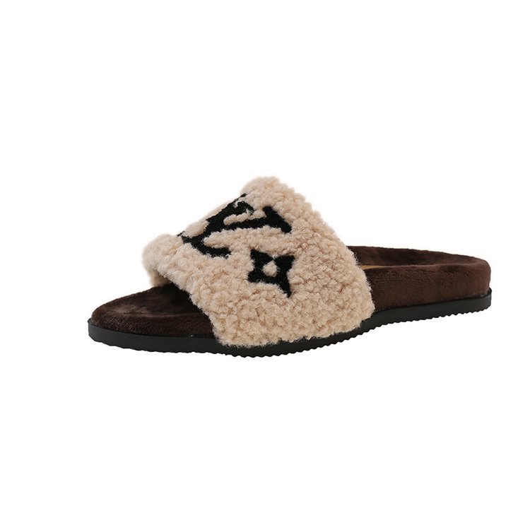 New hot free shipping designer slippers for womens flat slippers black beige khaki New fashionable and versatile winter outdoor cotton mop