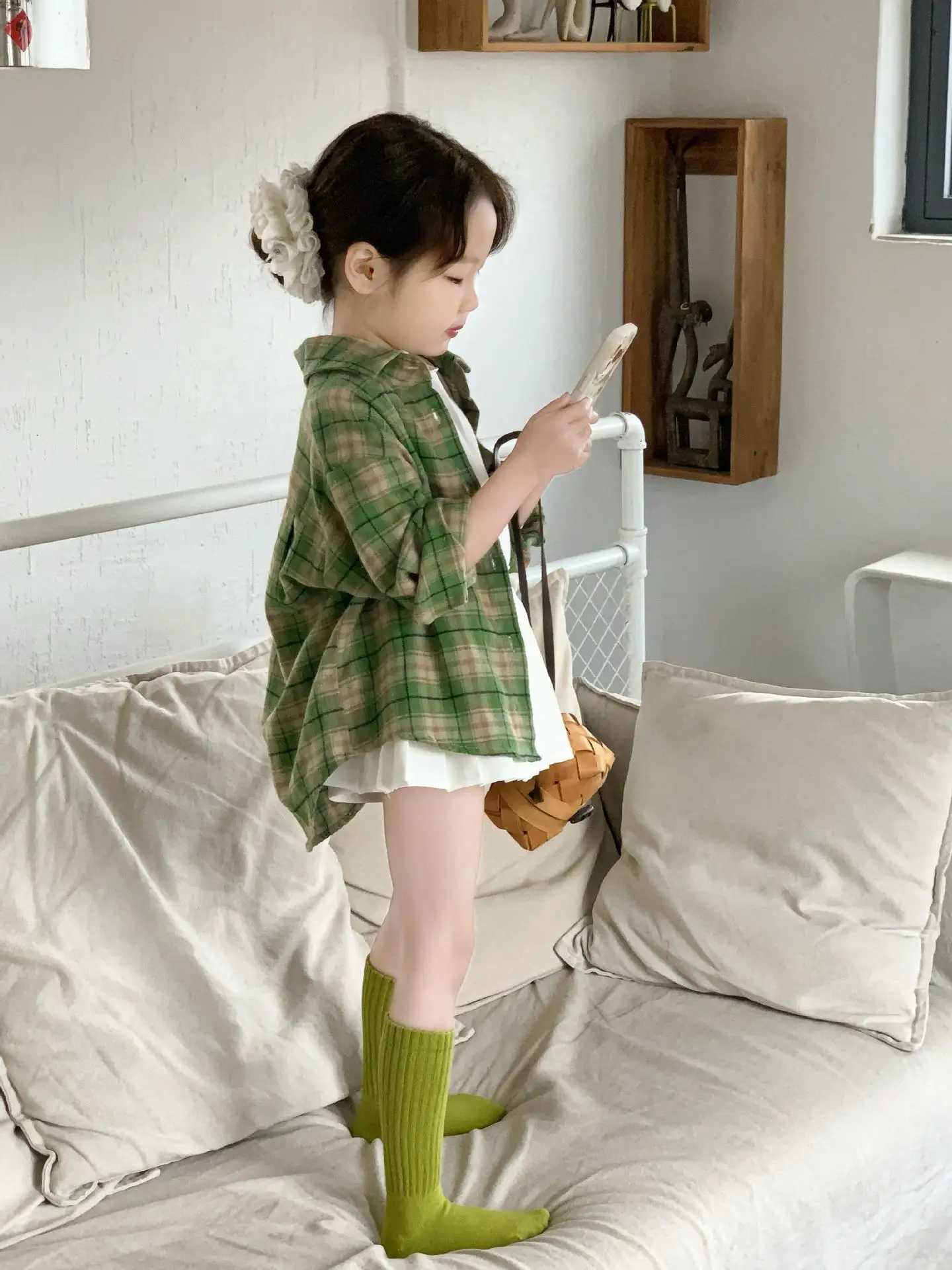 2025 Spring New Green Plaid Girls Shirts Childrens Long Sleeve Casual Blouse Coat C251007