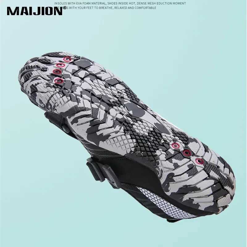 Men Women Seaside Surfing Aqua Shoe QuickDry Breathable Wading Shoe Antiskid Beach Barefoot Upstream Water Shoe Outdoor J251007