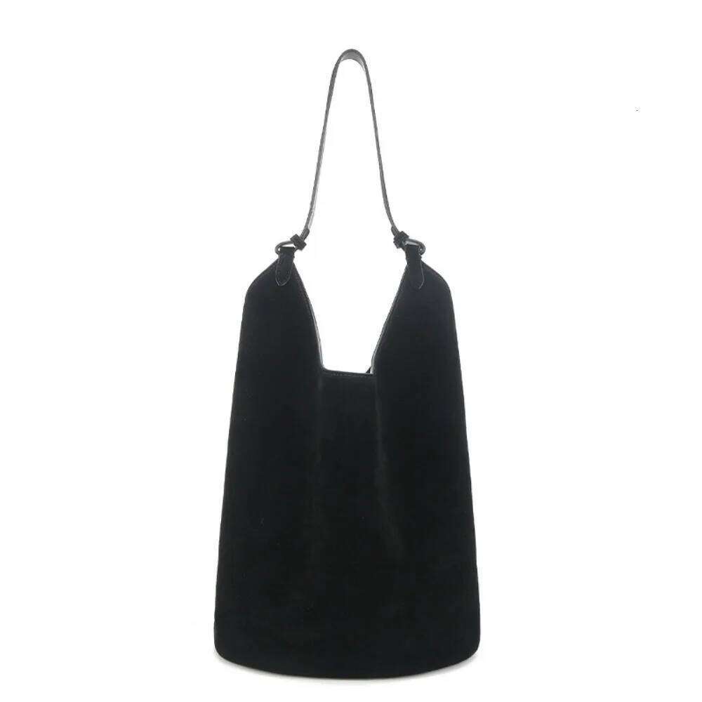 Best Seller Suede Bucket Light Simple Underarm Shoulder Commuting Fashion Versatile Handbag Tote Bag Women