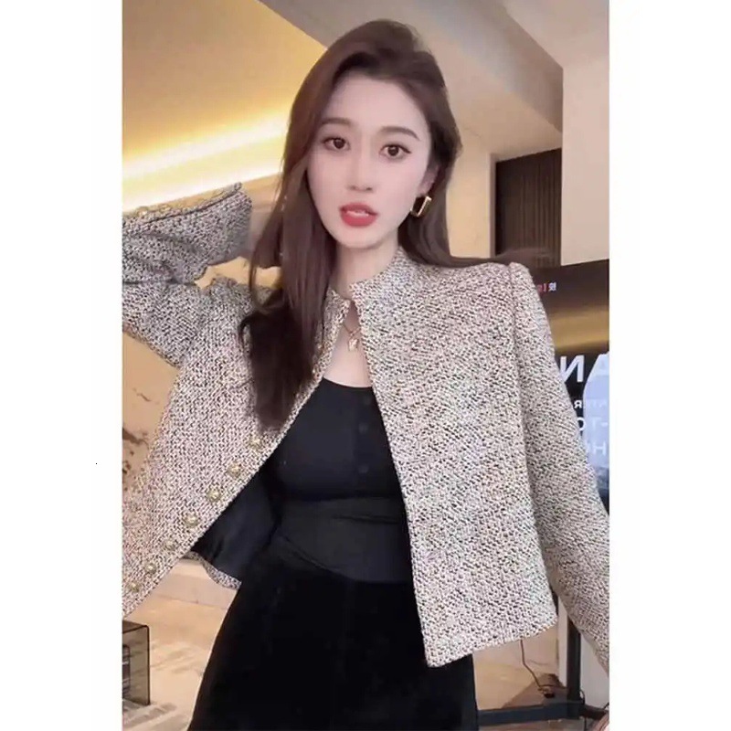 2025 Spring and Autumn New Elegant design Women's Short High Fashion Designer Jacket Super Beautiful Petite Coarse Hair Coat Luxury