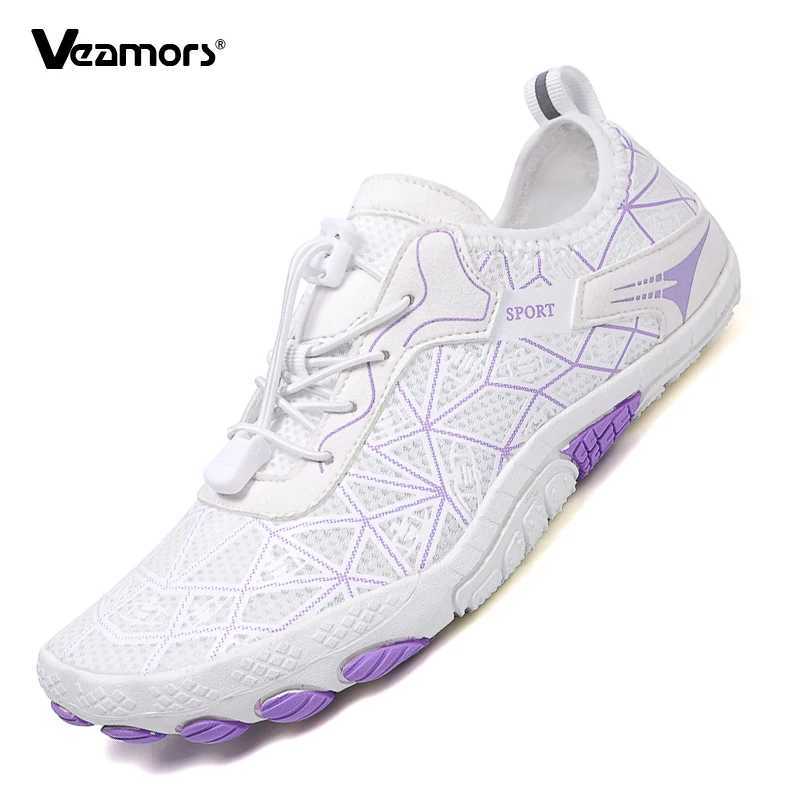 Light Beach Walking Aqua Shoes Men Quick Dry Wading Shoes Women Breathable Nonslip Water Sports Shoes Surfing Traveling Fishing J251007