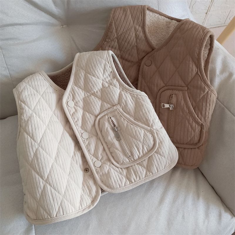 Luxury Winter 2025 Cozy Kids Vest, Premium Sherpa Lining for Maximum Warmth, Boys & Girls Sleeveless Jacket for All-Day Comfort Free Shipping