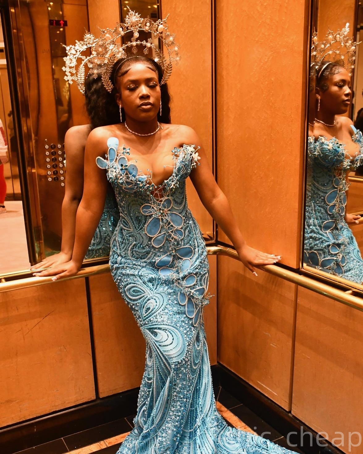Sky Blue Mermaid Prom Dresses 2025 Florals Crystals Sequined Lace Evening Formal Party Second Birthday Engagement Gowns Plus Size Dress For Special Oc