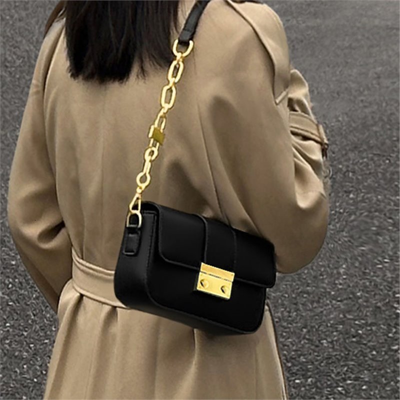 Designer Bag Underarm Bag For Women 2025 New Trendy Ladies Crossbody Luxury Bag Bag Internet Celebrity Hot Style Textured Chain Shoulder Small Square 
