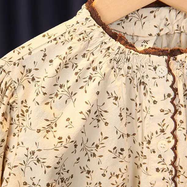 Girls Shirt Long Sleeve 2024 New French Little Girl Floral Shirt Autumn Baby Cotton Doll Collar Top Fashion Vintage Top C251007