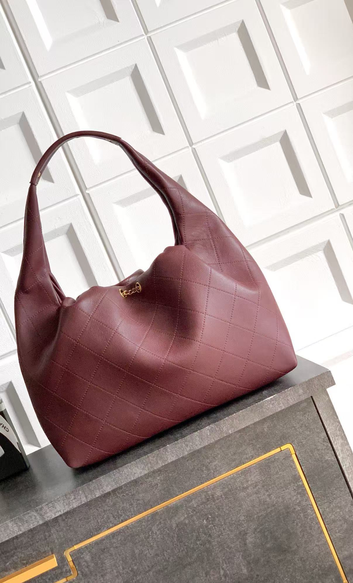 Silver bag Top Designer bag Hand Bag Fashion Flap Fashion dinner bag Bowling Deep Blue Horizontal Single Shoulder Tote Bag 2025