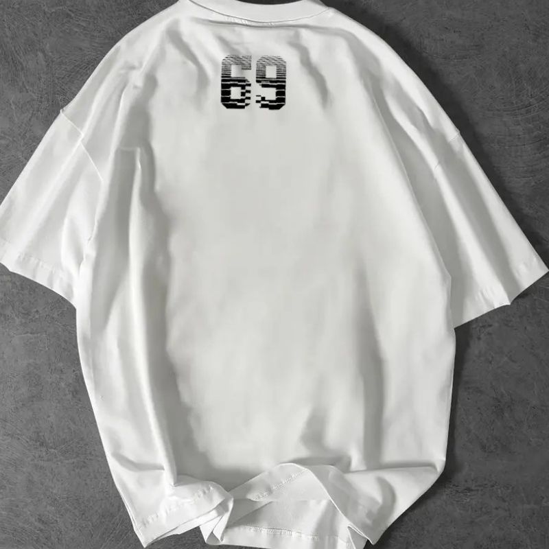 Vintage Inspired Urban Style Clothing Item - Embossed Numerals Plus Metropolis Artwork Across Both Genders-14