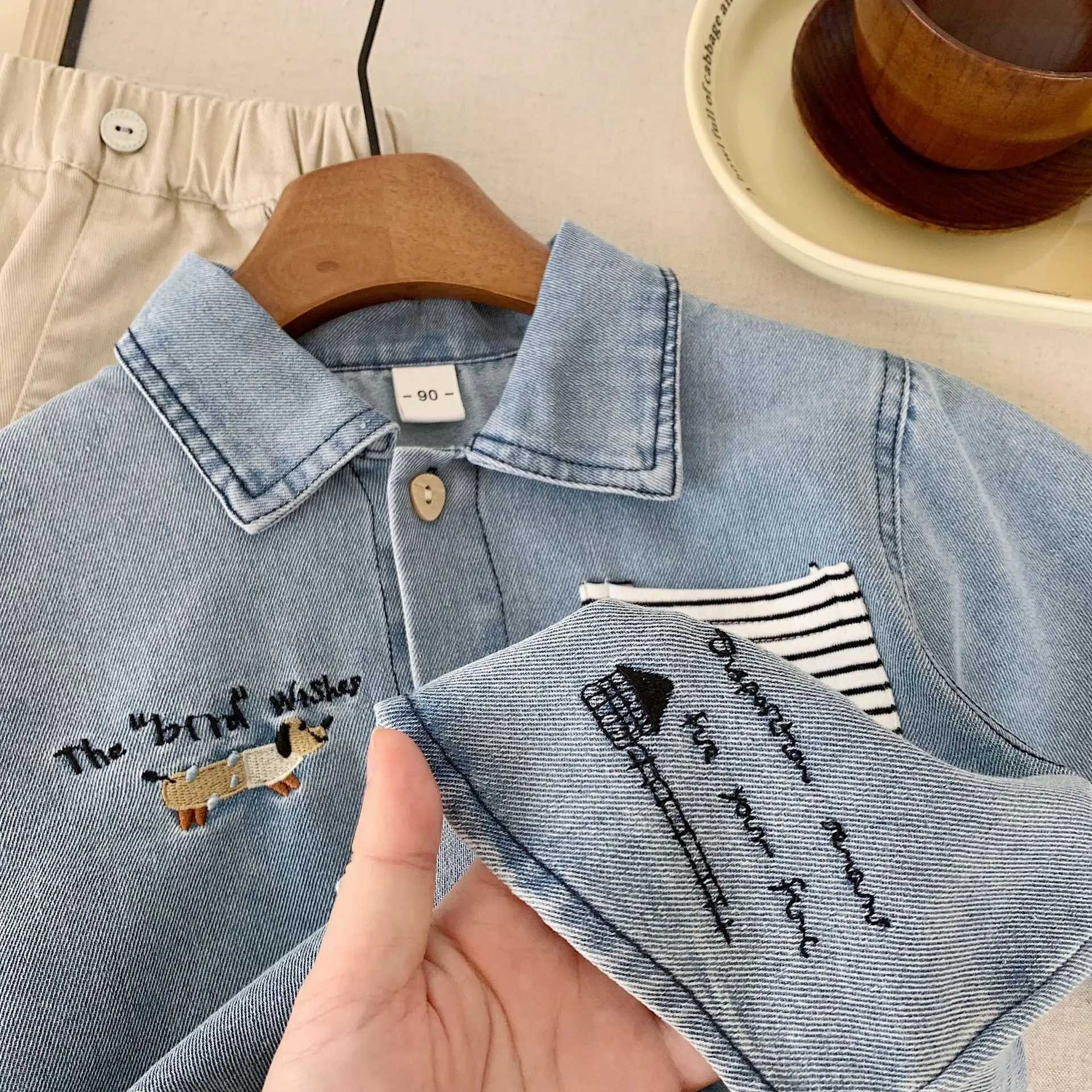 2025 Autumn Baby Boys Tshirt Retro Striped Pocket Turn Down Collar Toddler Boys Denim Shirts Single Breasted 18Y Boys Tops C251007