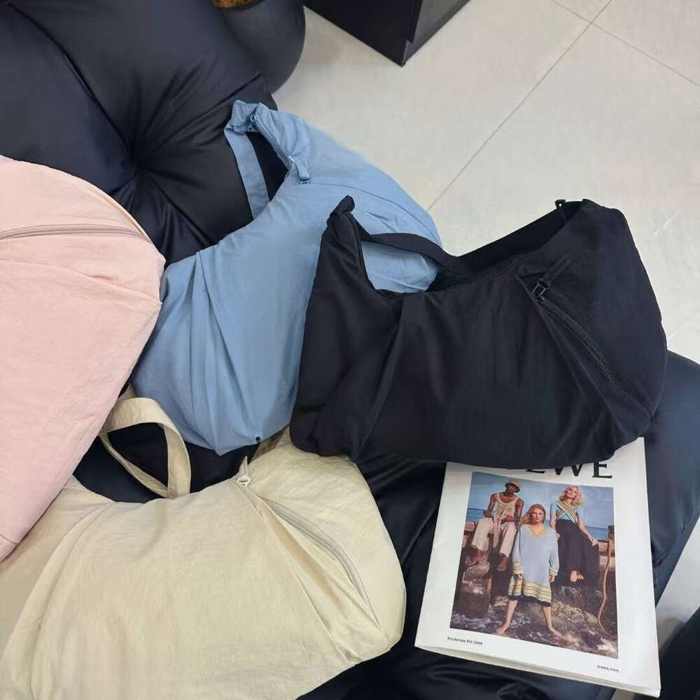 New Large Capacity Women's Spring Tote Casual Fashion Daily Shoulder Crossbody Bag B5