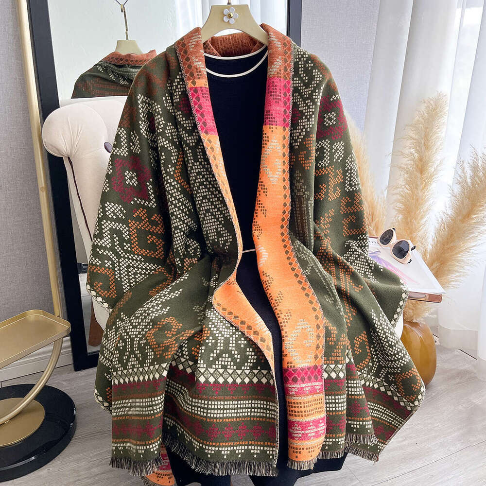 Scarf for Women Winter Imitation Cashmere Warm Embroidered Shawl Middle-aged Ethnic Style Cape Neck Warmer Unique Outerwear 43e