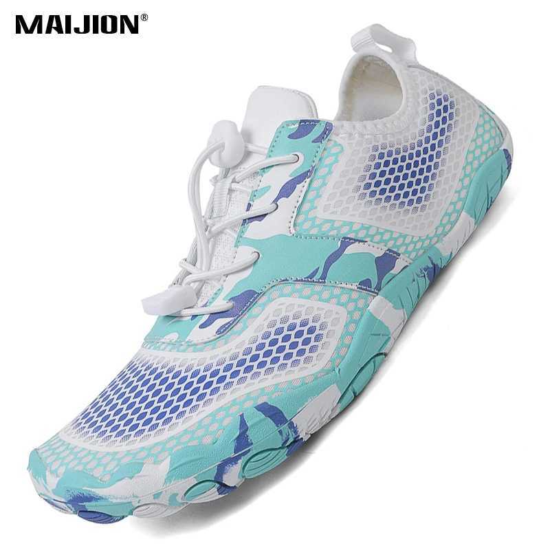 Swimming Fishing Kayaking Water Sports Shoes Men Women Beach Aqua Shoes Adult Unisex Nonslip Walking Yoga Camping Sneakers J251007
