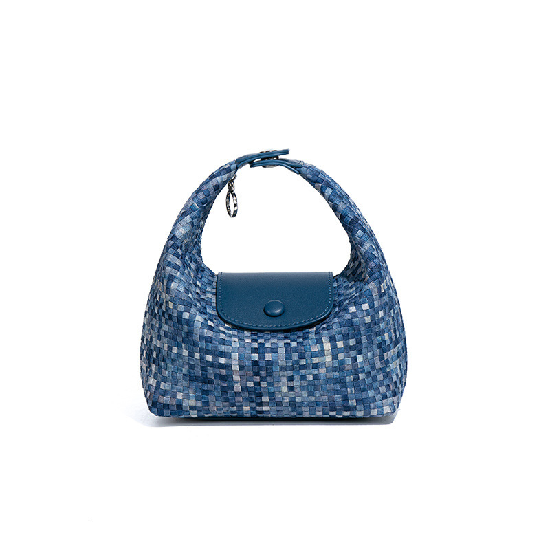 French Minimalist Niche Design Nylon Gradient Blue Handbag Exquisite Small Lightweight Shoulder Crossbody Lunch Box Bag