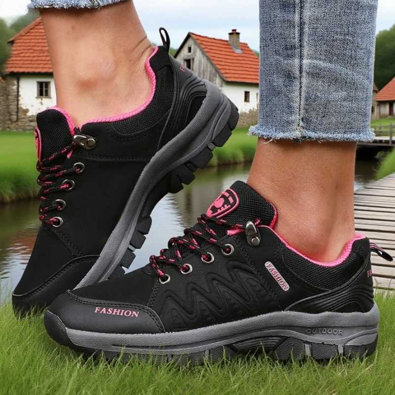 Retro Womens Hiking Shoes Fashionable Luxurious Design Breathable Platform Shoes Comfortable Outdoor Hiking Womens Sneakers J251007