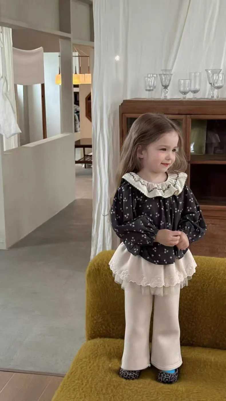 Korea Childrens Clothing Girls Doll Shirt Top Autumn 2025 New Childrens Lace Lotus Leaf Collar Shirt Baby Shirt C251007