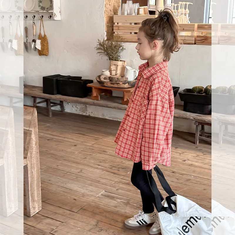 Childrens Clothing Childrens Versatile Lapel Shirt 2024 Autumn Outfit Girls Korean Style Casual Plaid Shirt Thin Jacket C251007