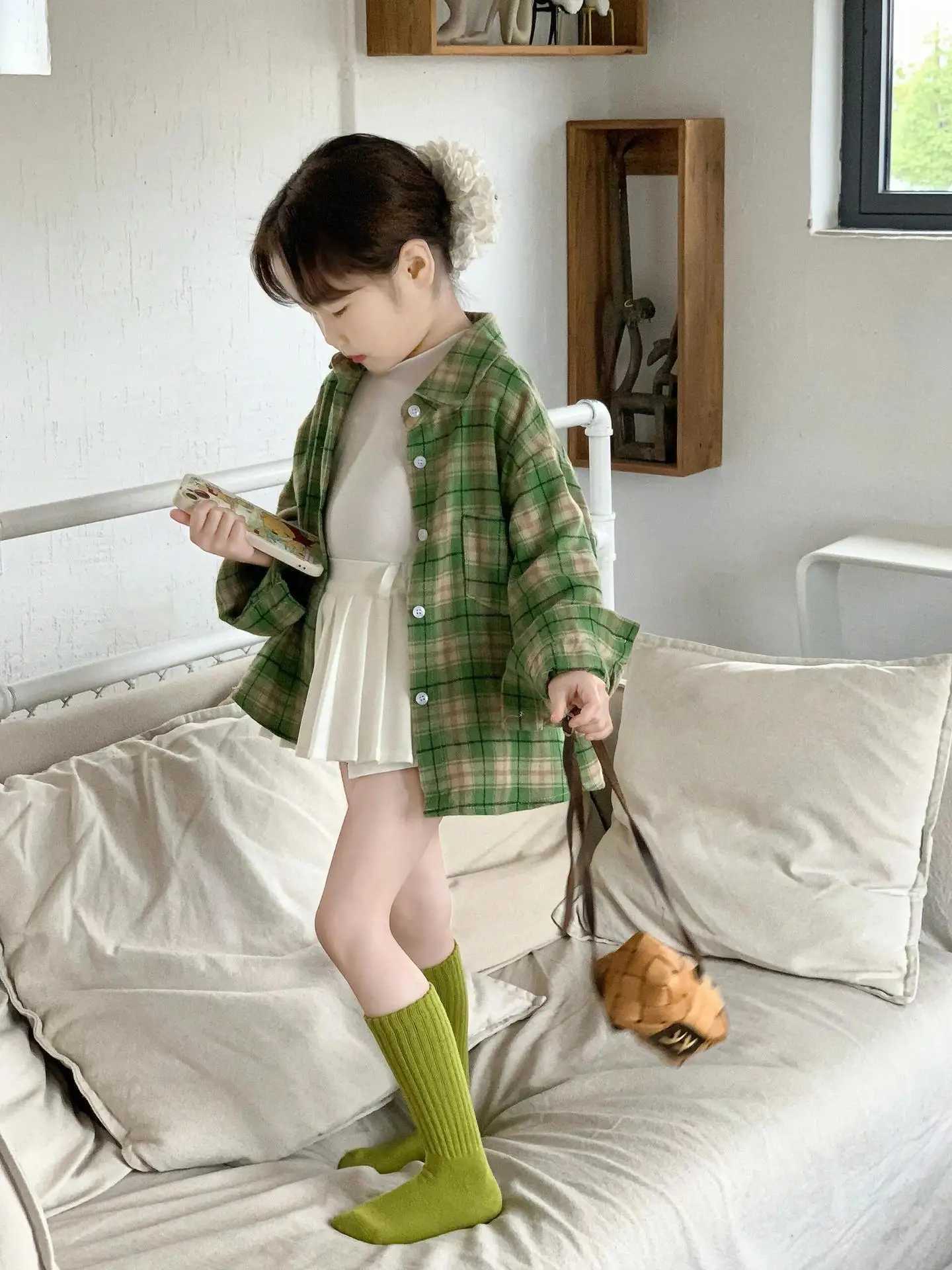 2025 Spring New Green Plaid Girls Shirts Childrens Long Sleeve Casual Blouse Coat C251007
