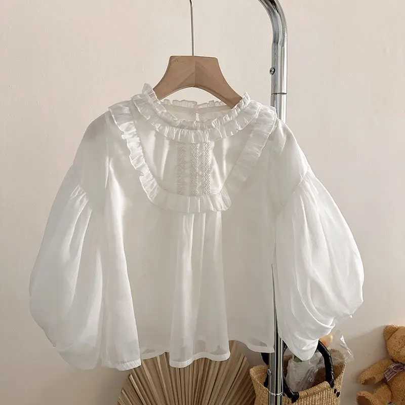 New Girls Long sleeved Shirt Versatile Bottom Autumn Korean Edition Childrens Cute Bubble Sleeves Chiffon Shirt C2510071
