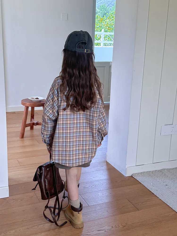 Girls Korean Casual Loose Plaid Shirt Autumn Children Thin Coat Polished Plaid Shirt Basics Simple Classic Casual Shirt C251007