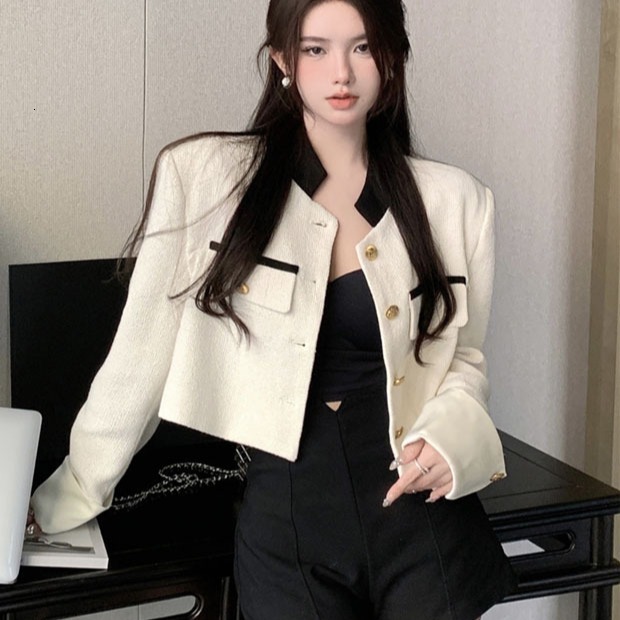 2025 Color blocked Social Fashion Spring and Autumn New Designer Jacket Design Coarse Wool Short Coat High end Patch fashion Top Winter Luxury