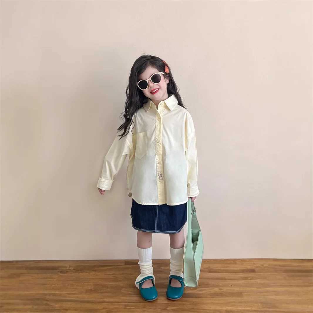 Japanese casual boys girls spring and autumn light yellow cotton puppy embroidered arc pendulum longsleeved fashionable shirt C251007