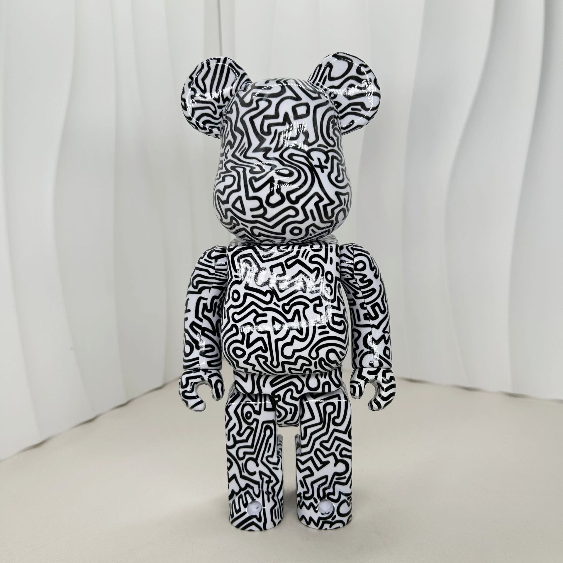 1000%Decorative Objects Figurines Colorful Graffiti Bear Bricks Figures Bear Bricks Statues Violent Bears Resin Decorations Desk Accessories