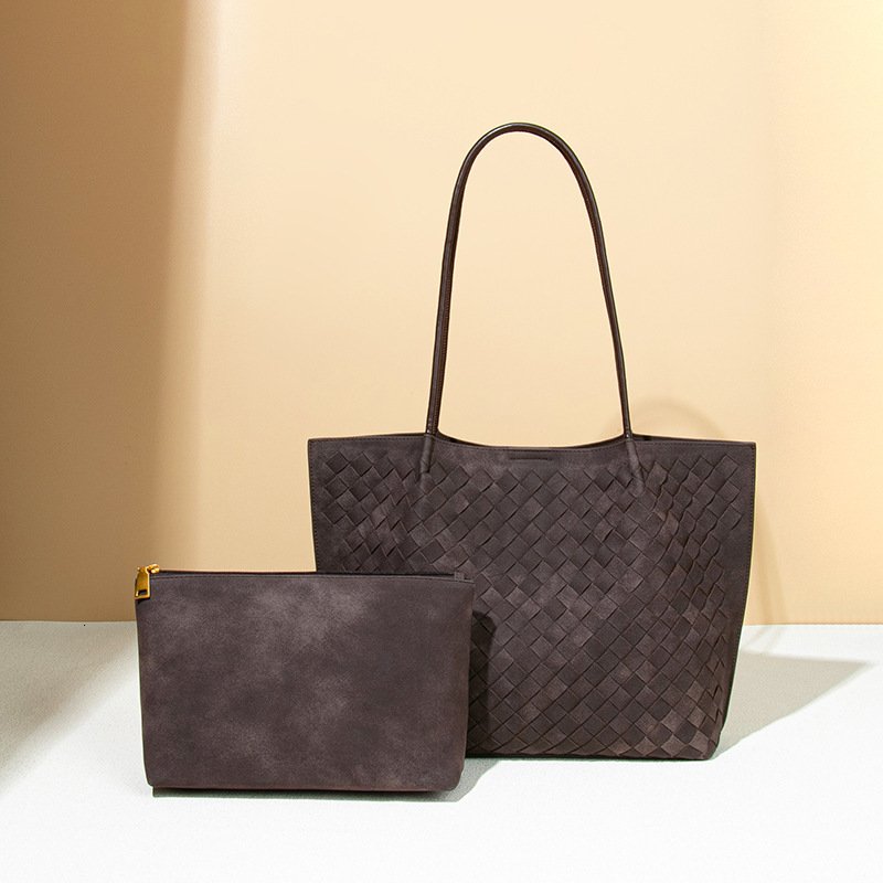 New Women's Handwoven Large Capacity Commuter High-end Suede Matte Shoulder Tote Bag