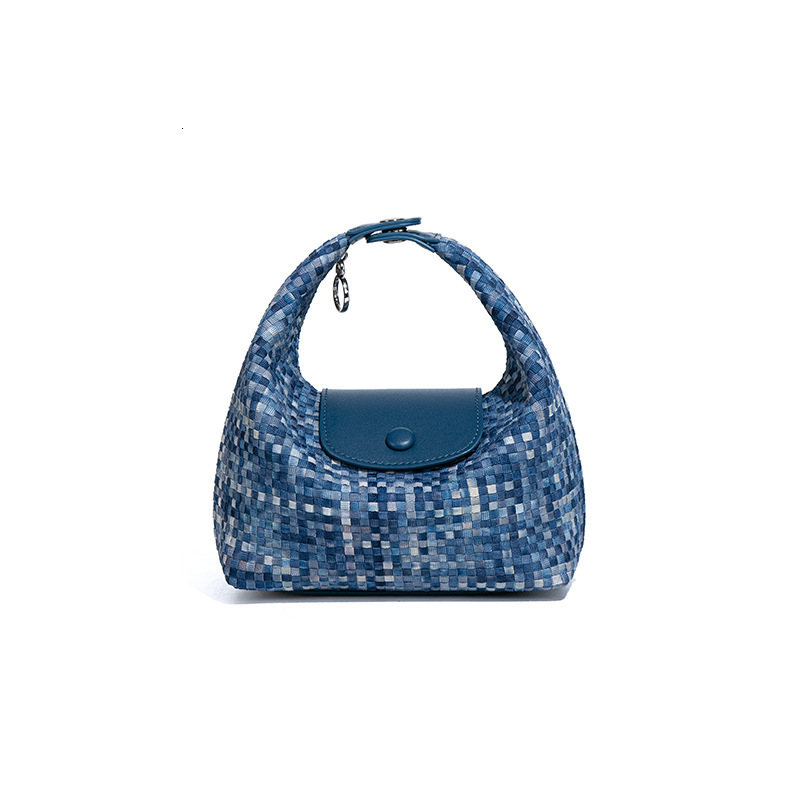 French Minimalist Niche Design Nylon Gradient Blue Handbag Exquisite Small Lightweight Shoulder Crossbody Lunch Box Bag