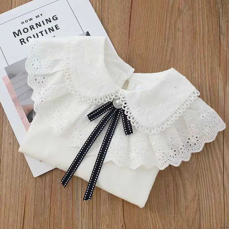 Girls White Tshirt top Autumn Childrens Lapel Shirt Middle And Big Girls Standing Collar Lace Longsleeved Bottom Shirt C251007
