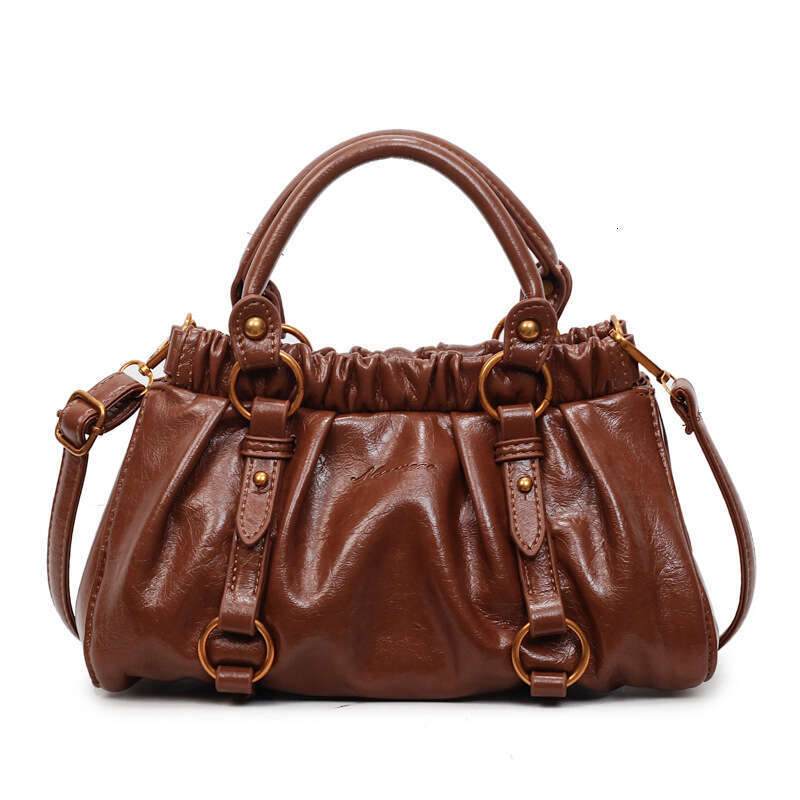 Korean Niche Wrinkled Cloud for Women 2025 Autumn Winter New Fashion Bucket Large Capacity Single Shoulder Crossbody Bag