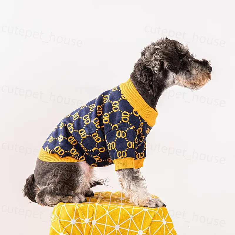 Designer Knitted Brand Apparel Dog Supplies Winter Warm Sweater Cold Weather Pet Coat Puppy Cat Jumper Clothing 12