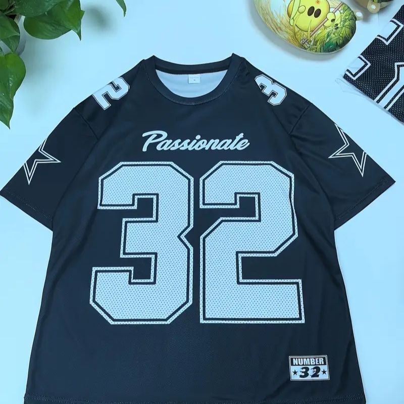 Casual Athleisure Sweatshirt with Vintage Look Comfort Fit Long Lasting Fabric for Everyday Wear-10