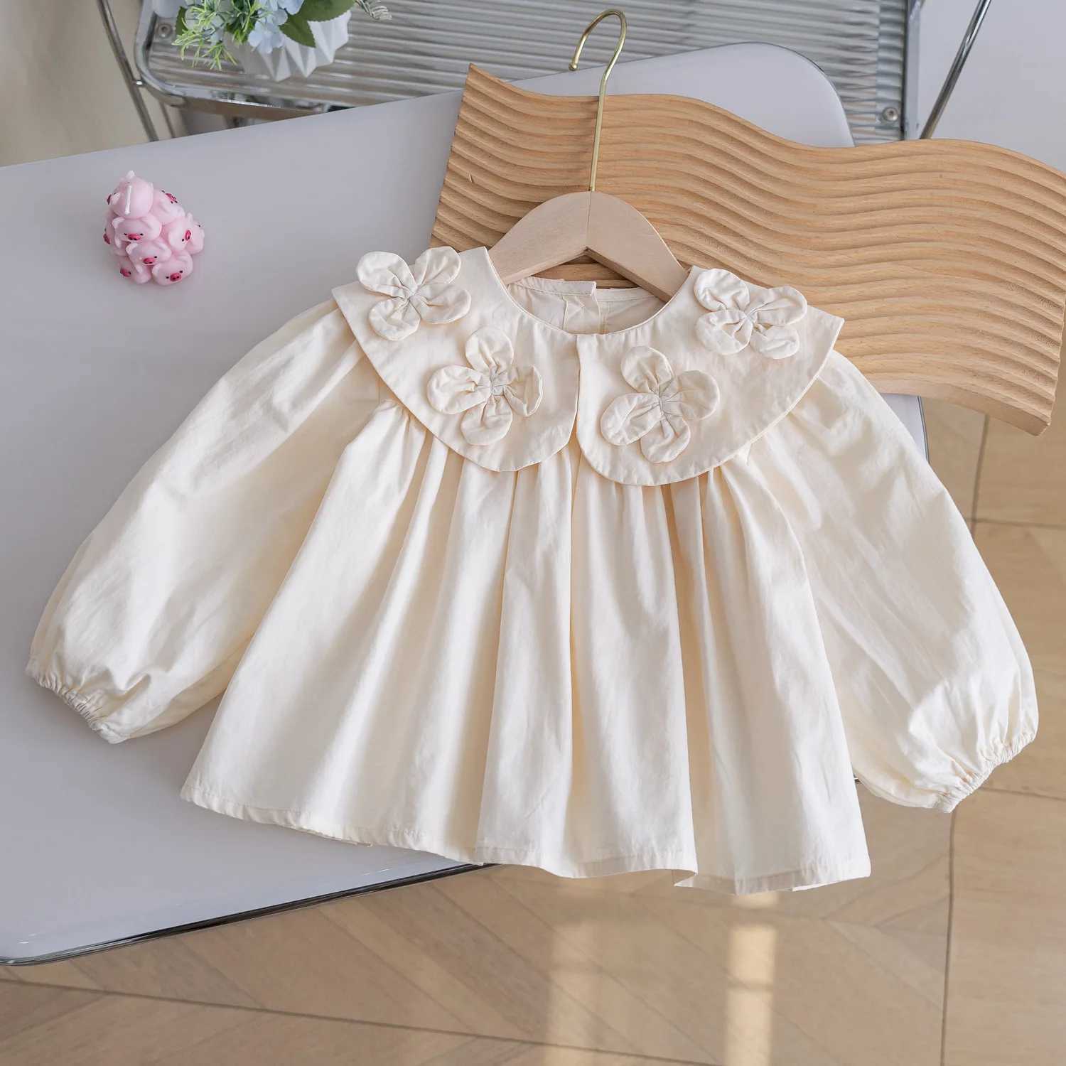 Girls Shirt 2025 Spring Autumn New Fashionable Three Dimensional Flower Western Style Doll Neck Versatile Outerwear C251007