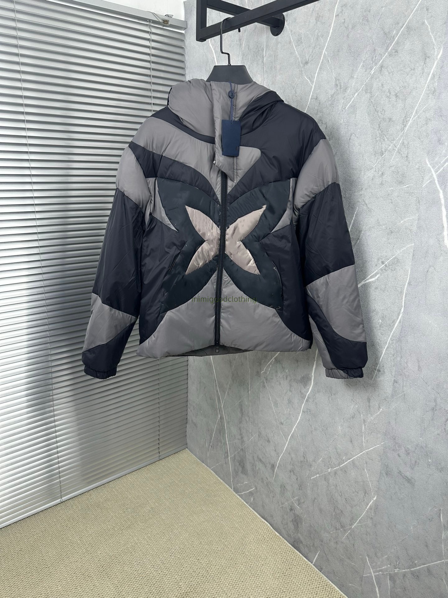 Winter Mens down parkas hoody Tech fabric down jacket with printed butterfly design Man cardigan zipper coats outwear coats M-3XL