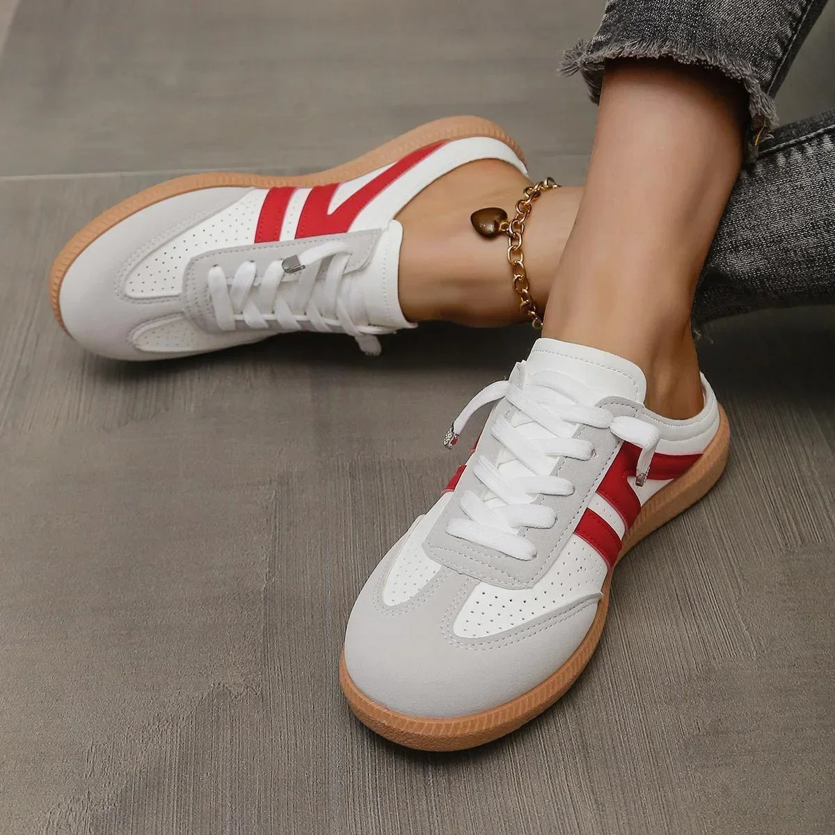 Women Mules Shoes Sports Round Toe Flat Female Footwear Casual Sneakers Clogs Platform Summer Slip on Creeper Baotou Slippers 250929