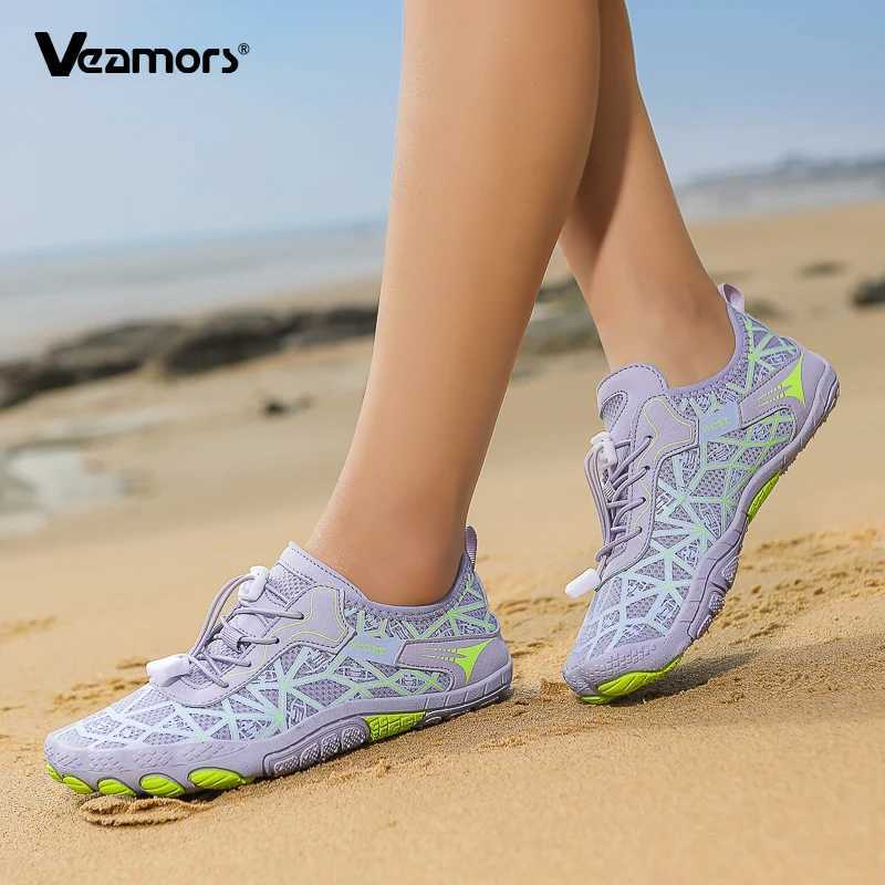 Light Beach Walking Aqua Shoes Men Quick Dry Wading Shoes Women Breathable Nonslip Water Sports Shoes Surfing Traveling Fishing J251007