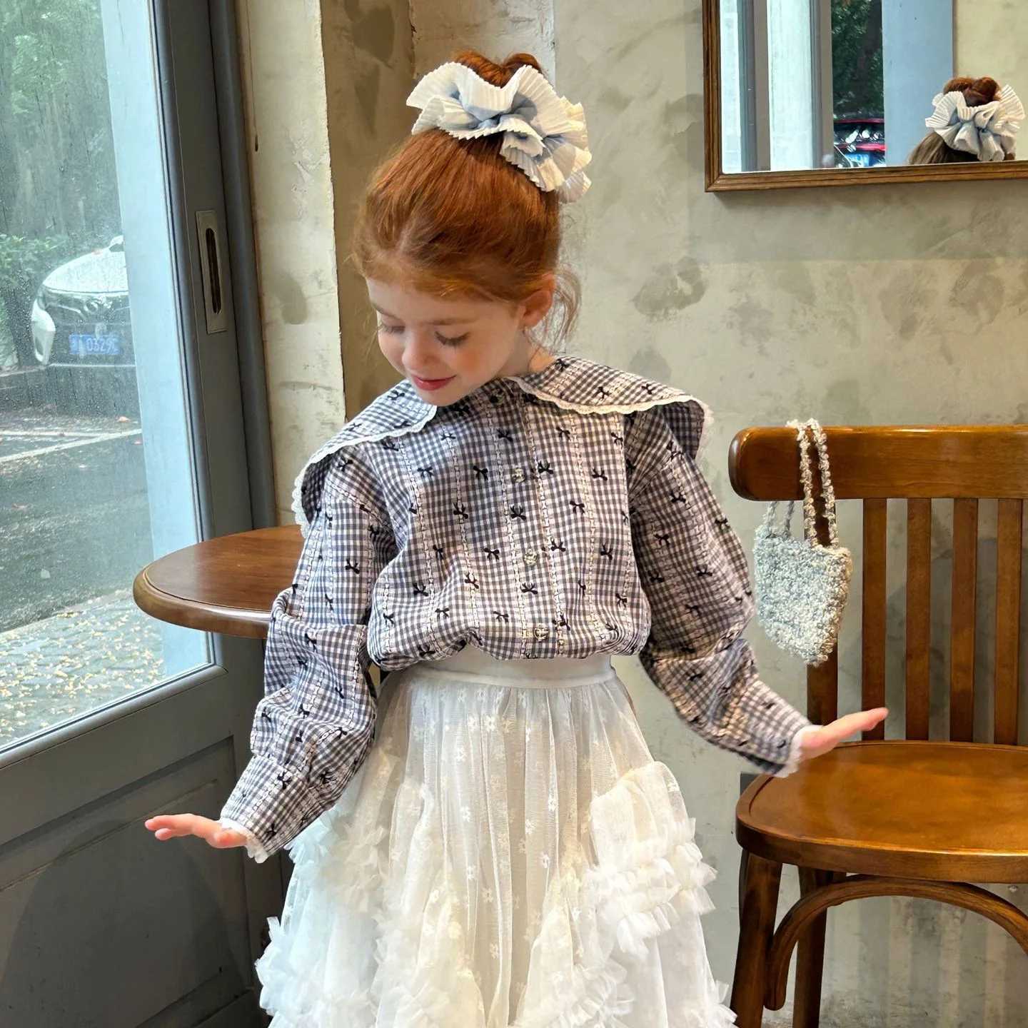 2025 Childrens Clothing Girls Autumn New Fashionable Gentle and Generous Collar Flip Collar Checkered Bow Top C251007