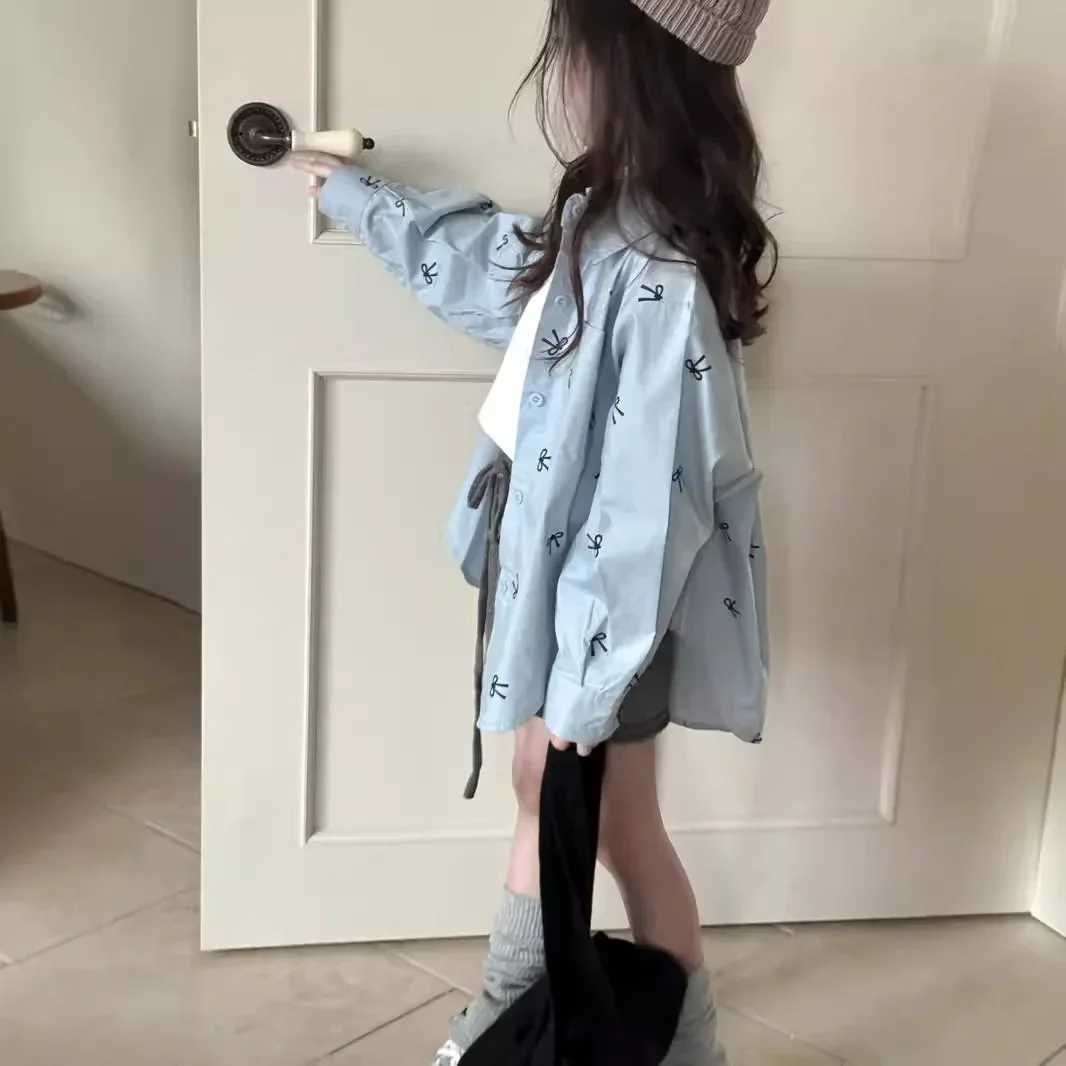 Childrens Blouses Girls Lazy Style Bow Printed Shirt Baby Design Casual Long Single Breasted Buckle Soild Color Jacket Blouses C251007